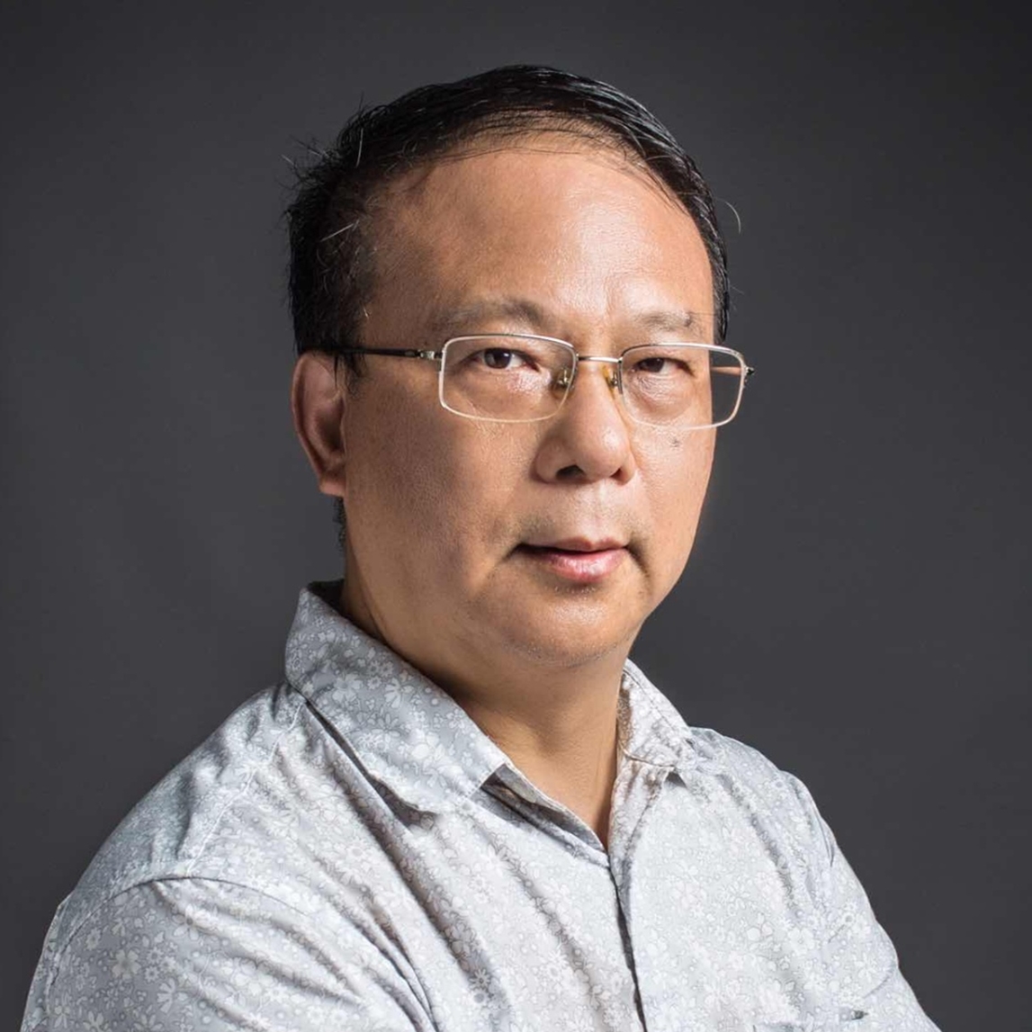 黄晓东